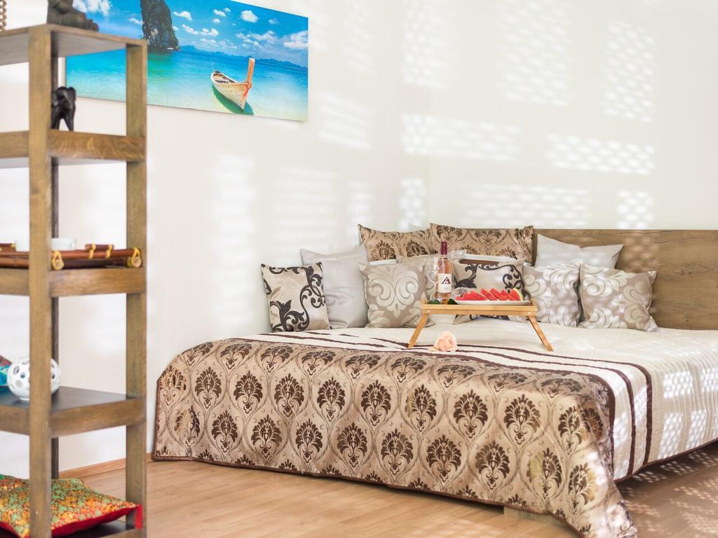 Thai World Apartment Spilberk II เบอร์โน ภายนอก รูปภาพ